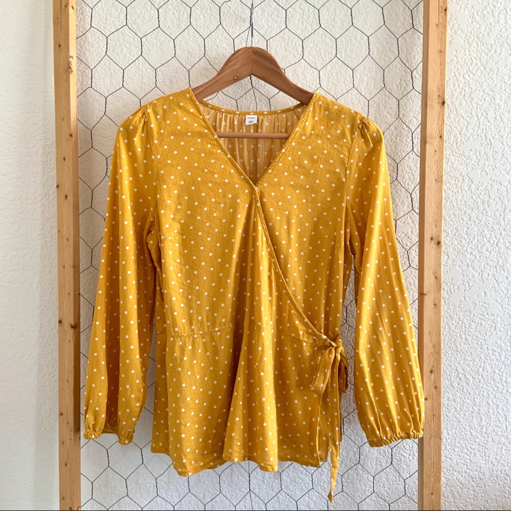 Old Navy Wrap Peplum Top